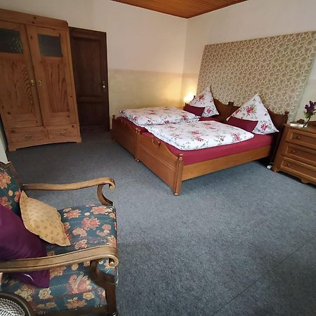 Ferienwohnung Sauerland Burgfenster لينهشتات المظهر الخارجي الصورة