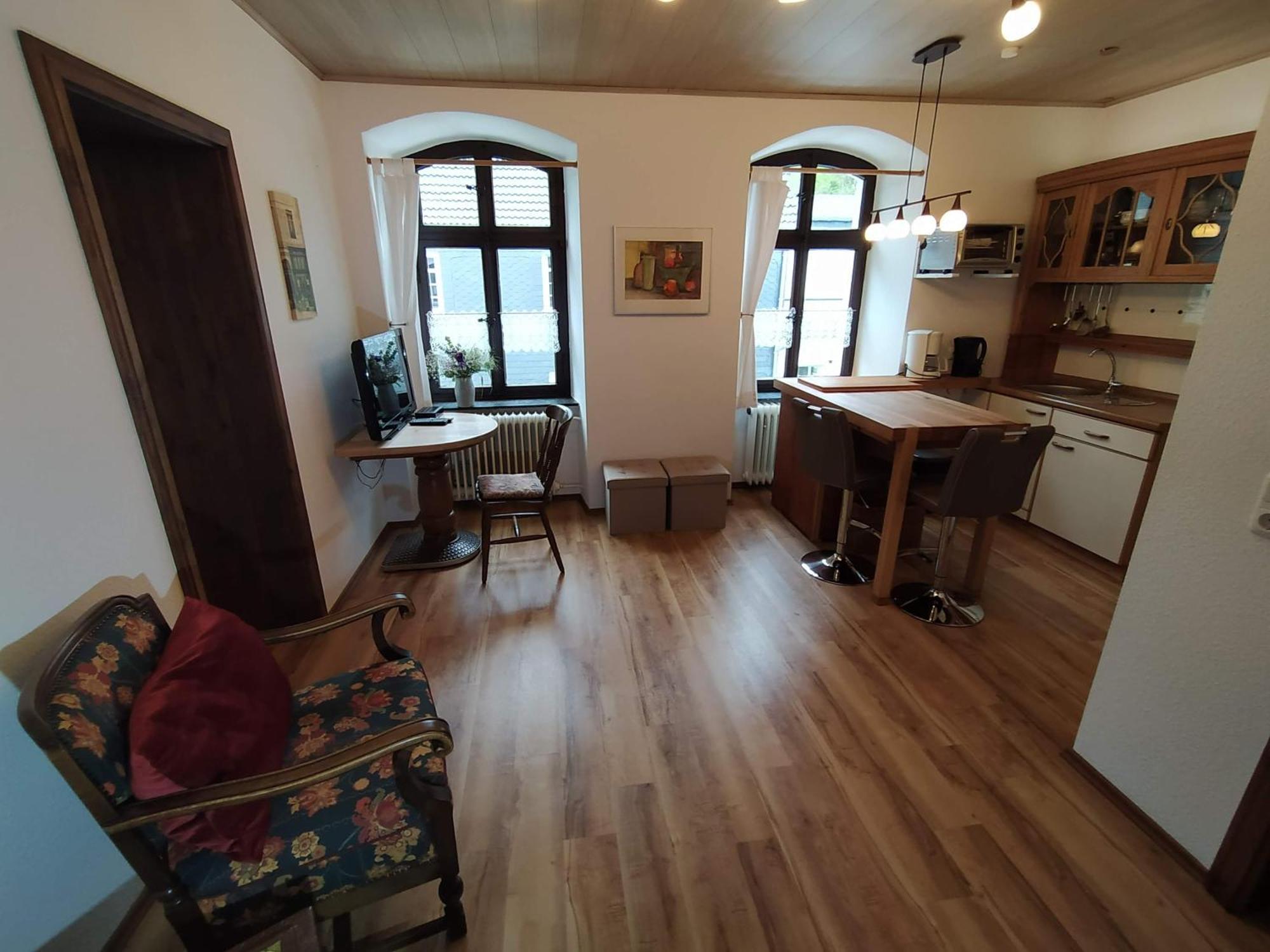 Ferienwohnung Sauerland Burgfenster لينهشتات المظهر الخارجي الصورة